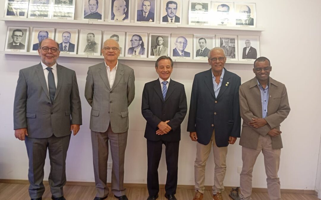 90 anos Sindecon-SP: programa Economia Dia a Dia entrevista presidente e ex-presidentes do Sindicato em edição especial!