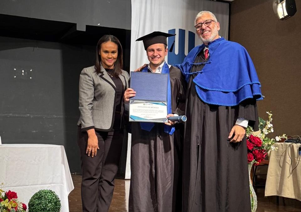 Corecon-SP prestigia formatura dos alunos de Ciências Econômicas da Universidade Metodista