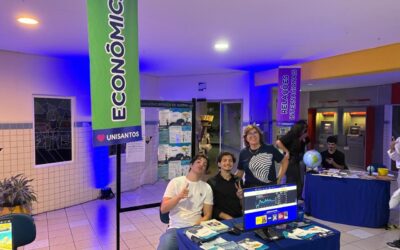Corecon-SP nas escolas: Feira em Santos destaca papel da profissão de economista